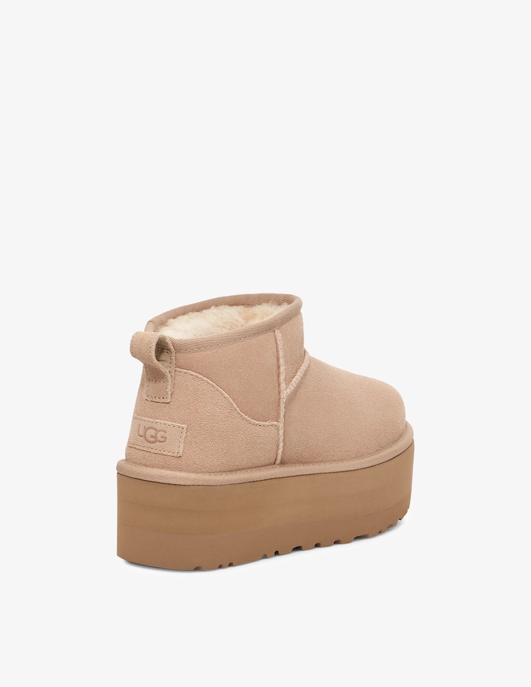 UGG Ultra Mini Classic Platform boots - picture 4 UGG Ultra Mini Classic Platform boots - picture 4