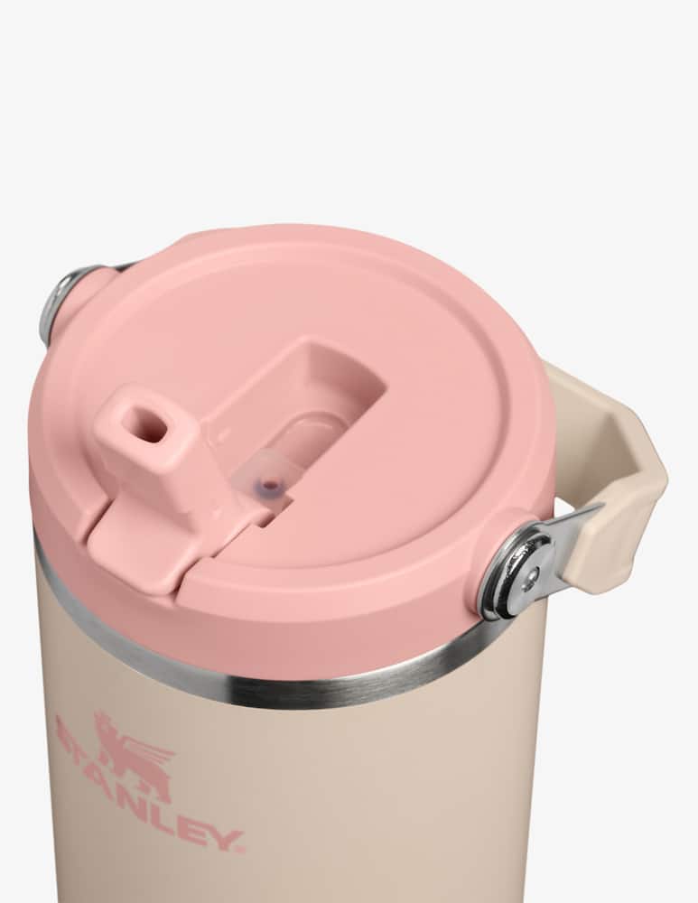Stanley 1913 IceFlow™ Flip Straw Tumbler 0.89L - picture 3 Stanley 1913 IceFlow™ Flip Straw Tumbler 0.89L - picture 3
