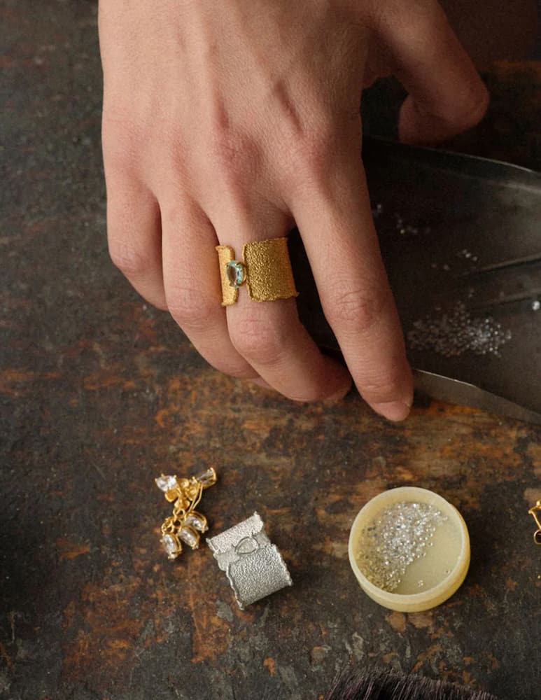 rinascente Peracas Kelly Topaz ring