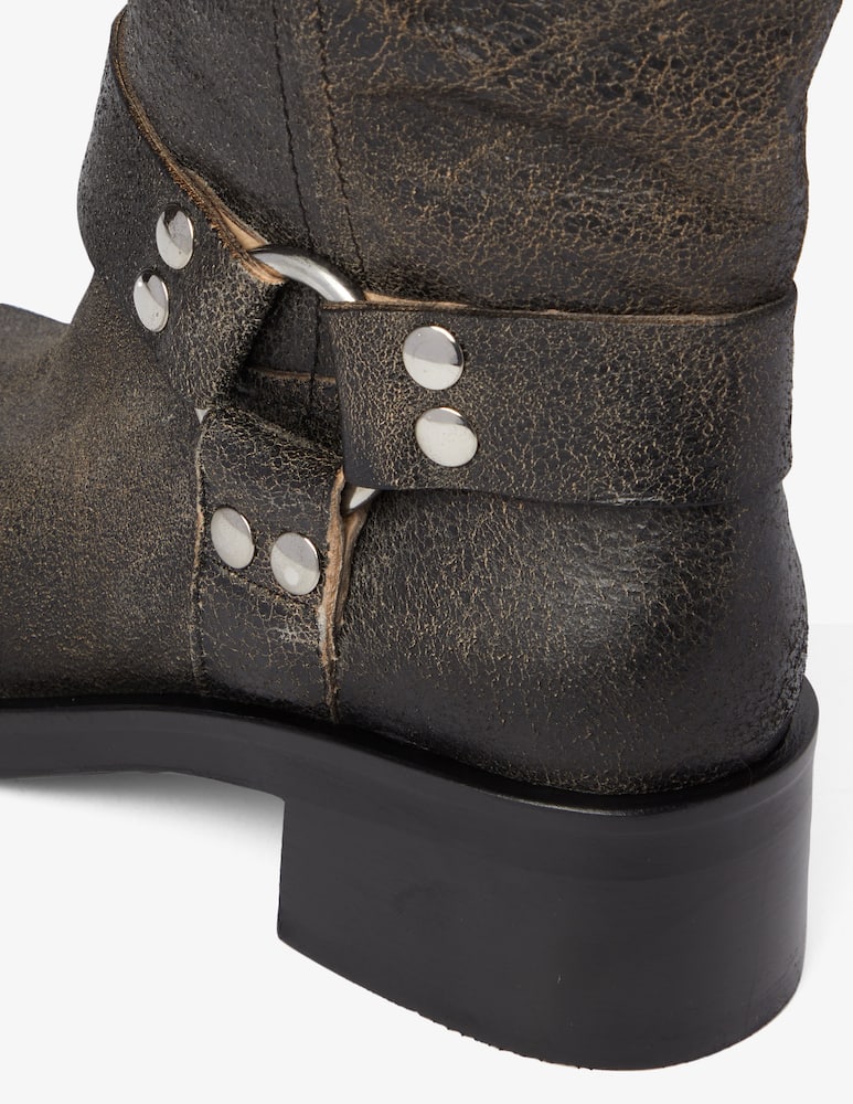 rinascente Strategia Washed suede combat boots