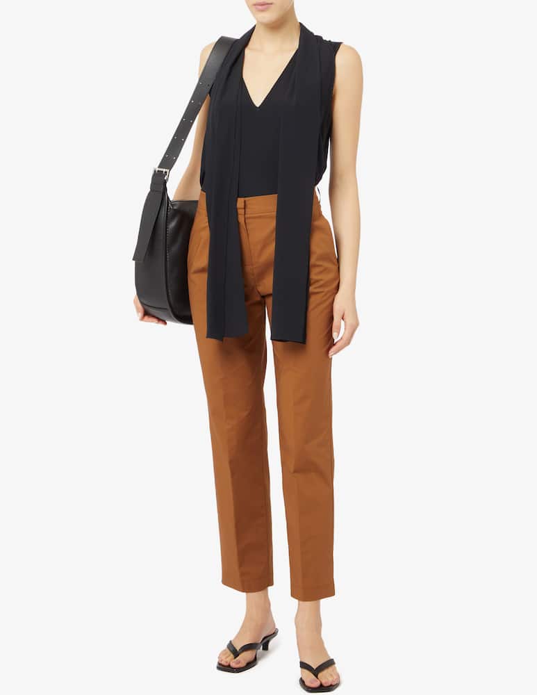 24.7 Studio Pantaloni carrot con pence - immagine 2 24.7 Studio Pantaloni carrot con pence - immagine 2
