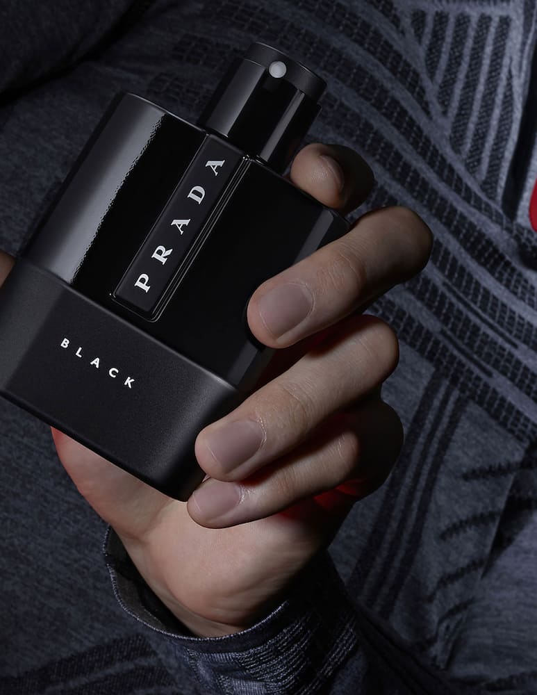 Prada Luna Rossa Black Eau de Parfum - immagine 4 Prada Luna Rossa Black Eau de Parfum - immagine 4
