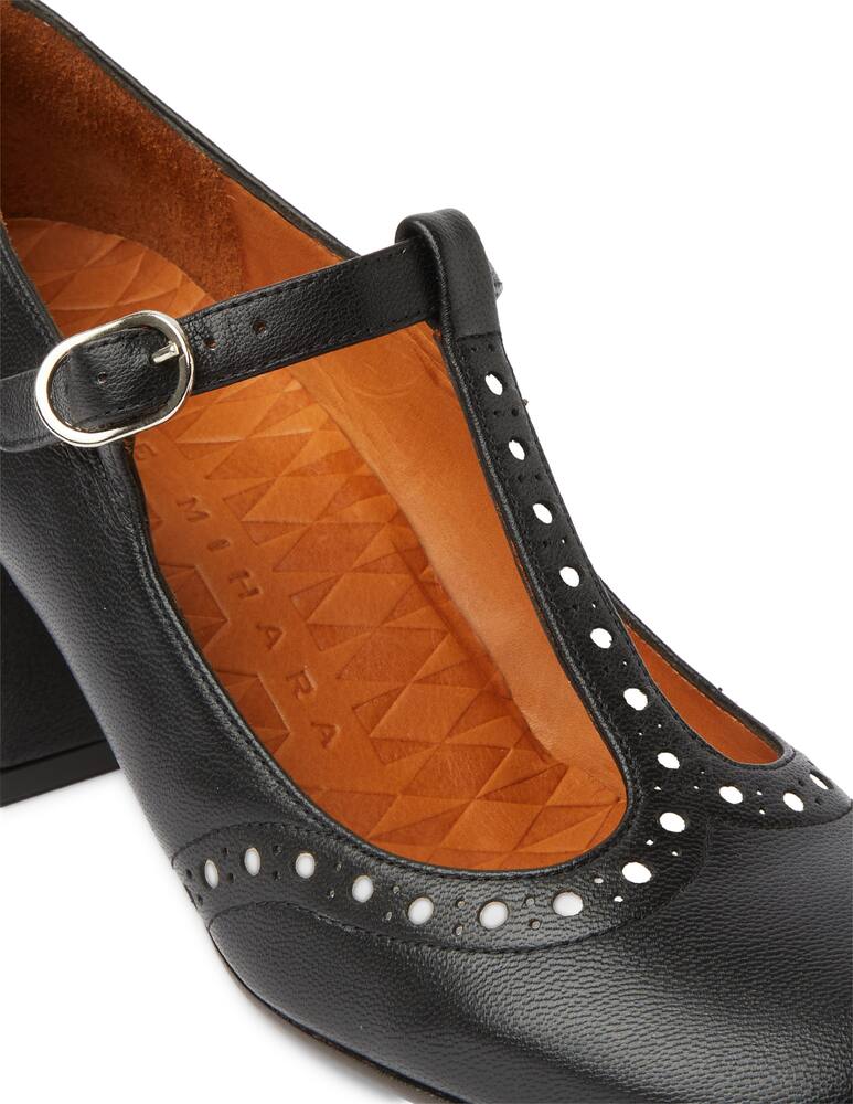 rinascente Chie Mihara Leather pumps Merci