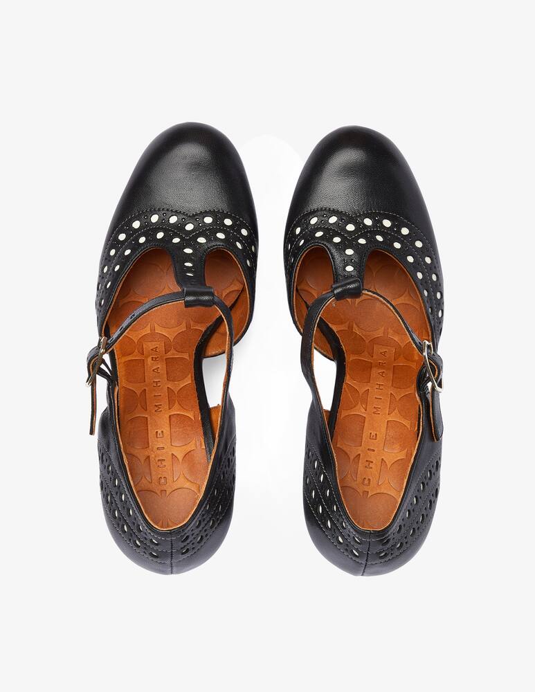 rinascente Chie Mihara Yeruru-L leather pump - Black