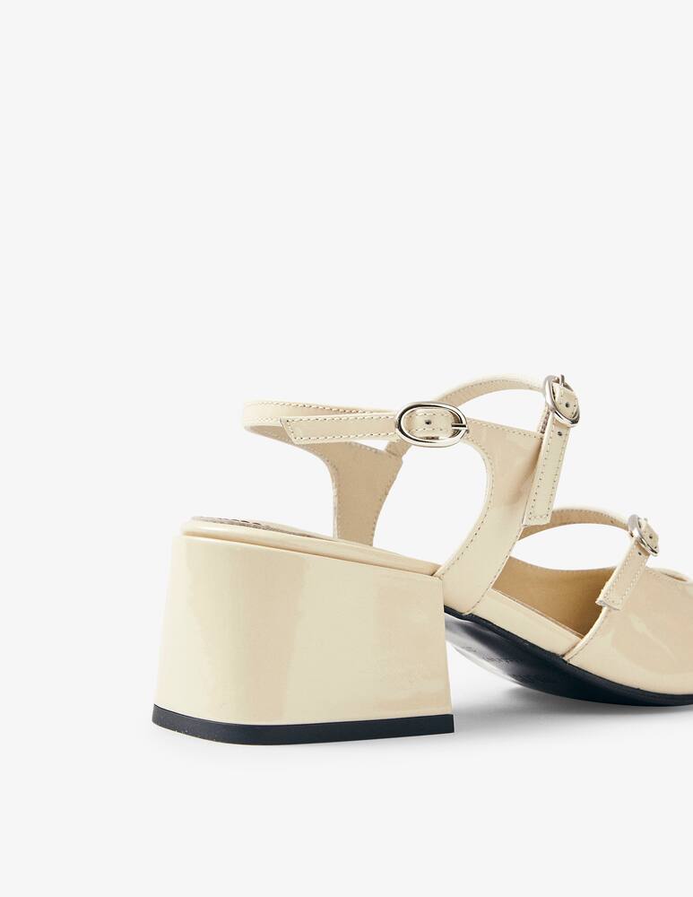 rinascente Alohas Pump with square toe