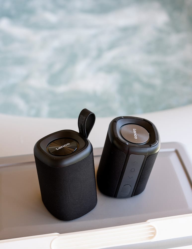 Lenco BTP-400BK Speaker Bluetooth 2in1 Wateproof - immagine 3 Lenco BTP-400BK Speaker Bluetooth 2in1 Wateproof - immagine 3