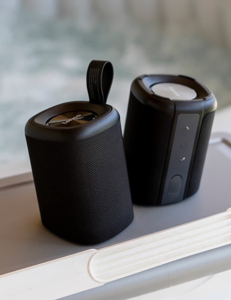 Lenco BTP-400BK Speaker Bluetooth 2in1 Wateproof - immagine 4 Lenco BTP-400BK Speaker Bluetooth 2in1 Wateproof - immagine 4