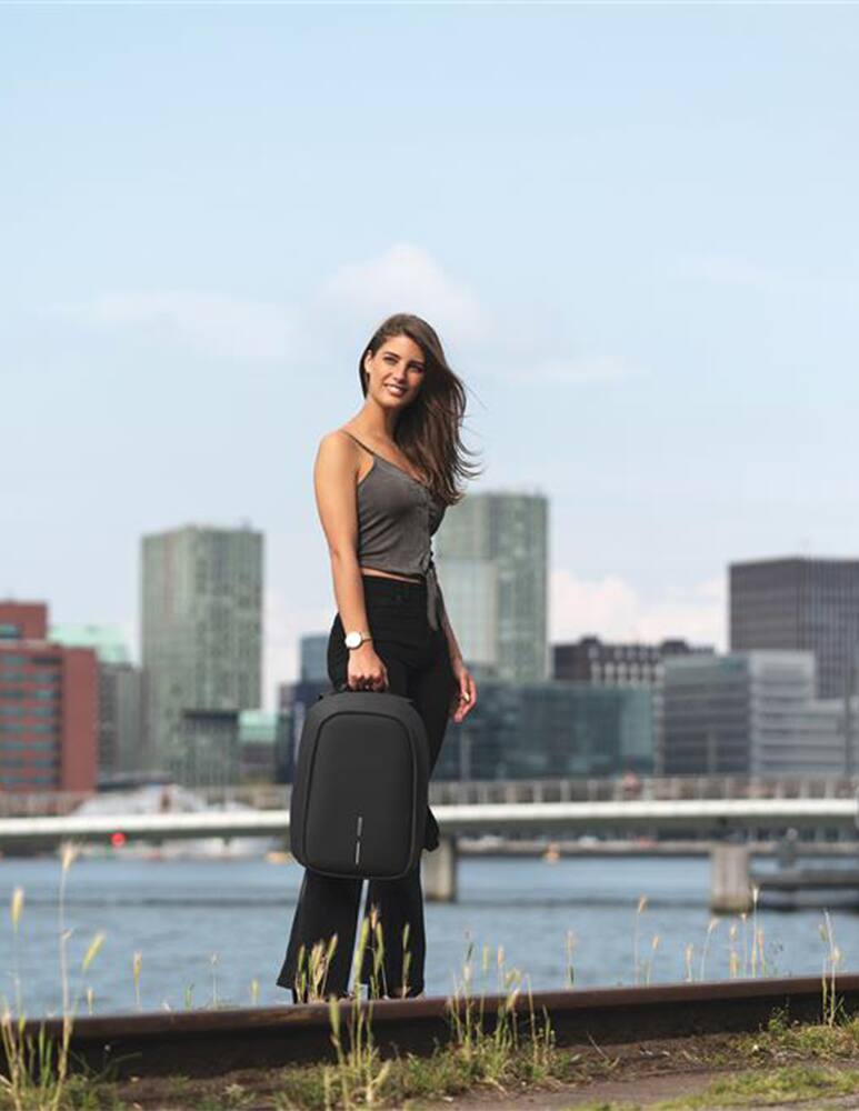 rinascente Bobby Hero Small Anti-theft backpack - black