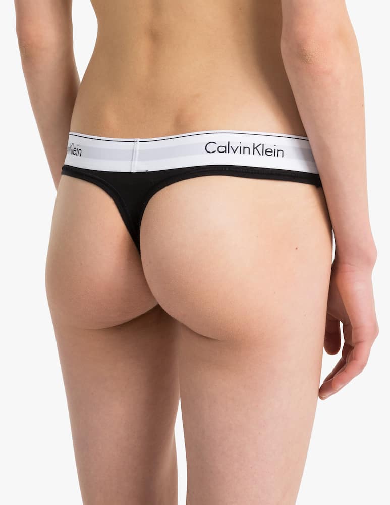 Calvin Klein Tanga - immagine 4 Calvin Klein Tanga - immagine 4