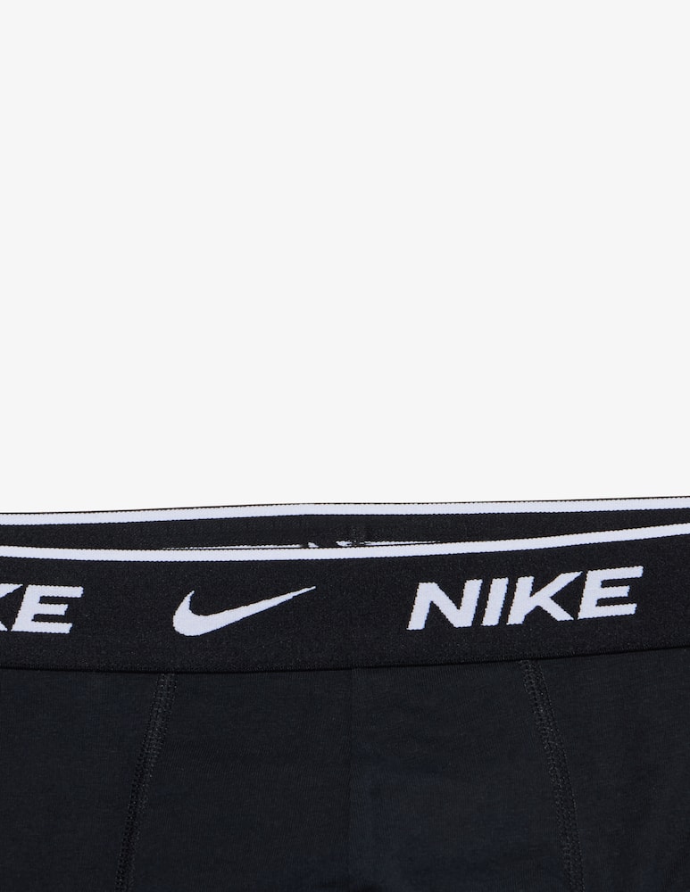 Nike Slip stretch essenziali 3 - immagine 3 Nike Slip stretch essenziali 3 - immagine 3