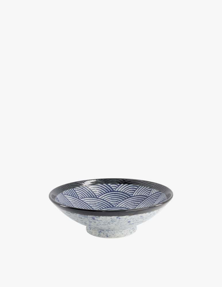 TOKYO design studio Aisai Seigaiha Salad Bowl 1400ml - picture 1 TOKYO design studio Aisai Seigaiha Salad Bowl 1400ml - picture 1