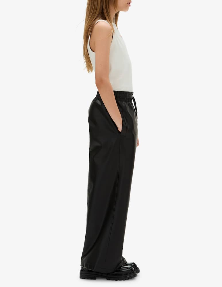 Calvin Klein Faux leather trousers - picture 4 Calvin Klein Faux leather trousers - picture 4