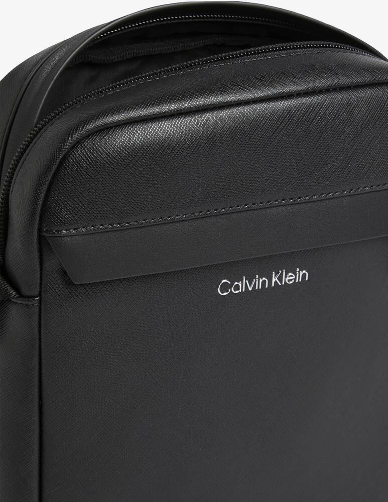 rinascente Calvin Klein Must reporter bag
