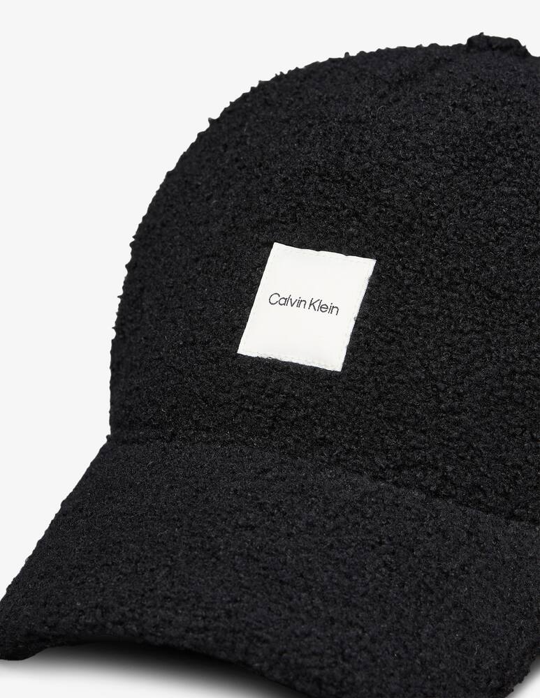 rinascente Calvin Klein Cappello bouclé con patch