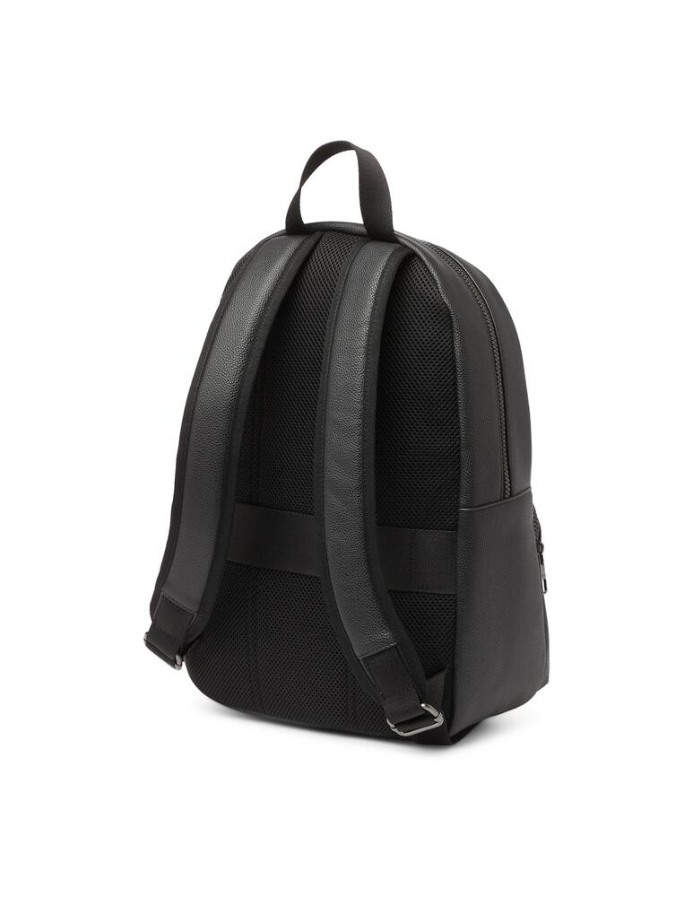 rinascente Calvin Klein Backpack central