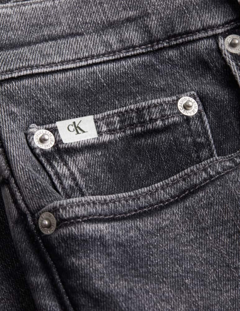 Calvin Klein Jeans Mom jeans a vita alta - immagine 6 Calvin Klein Jeans Mom jeans a vita alta - immagine 6