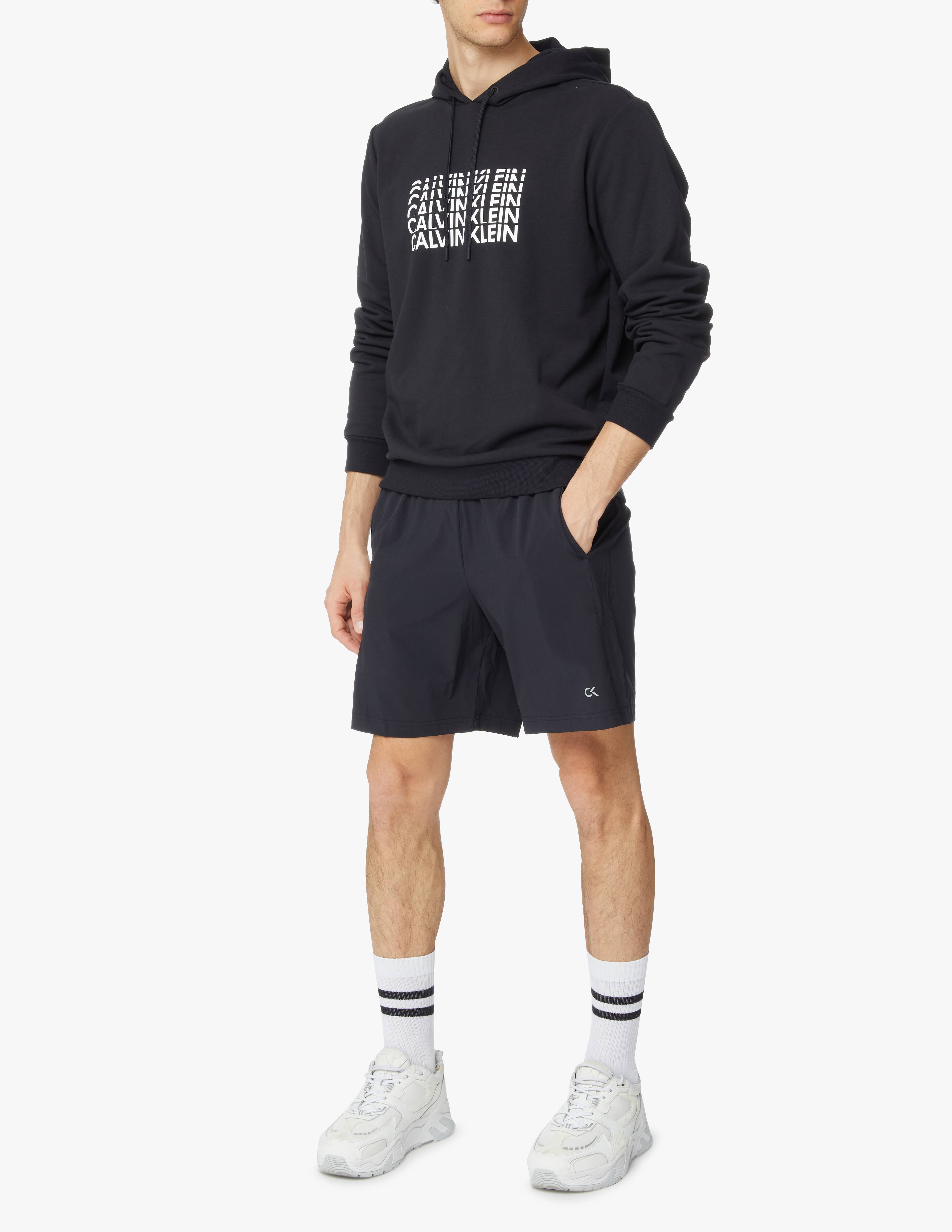 Calvin Klein Pantaloni corti training essential - nero - Rinascente.it