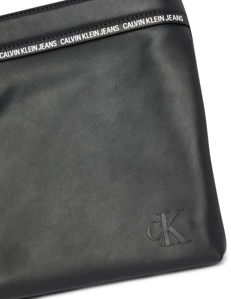 rinascente Calvin Klein Jeans Smooth logo tape flatpack 