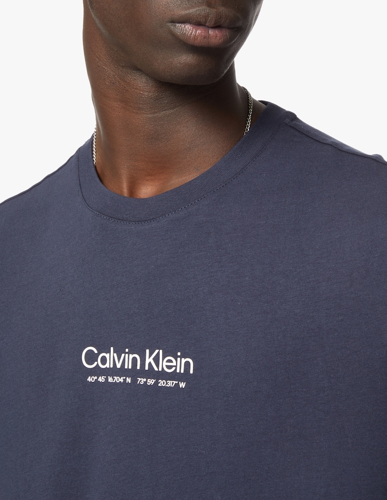 Calvin Klein Maglietta manica corta logo coordinate - blu - immagine 4 Calvin Klein Maglietta manica corta logo coordinate - blu - immagine 4