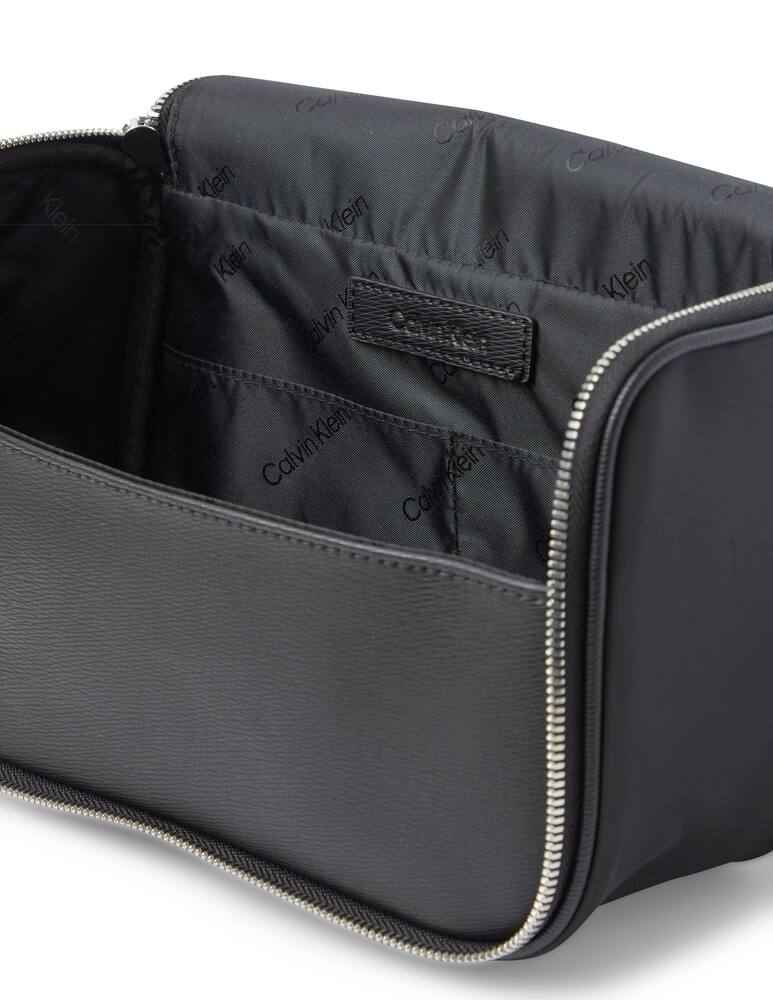 rinascente Calvin Klein Beauty repreve in nylon - nero