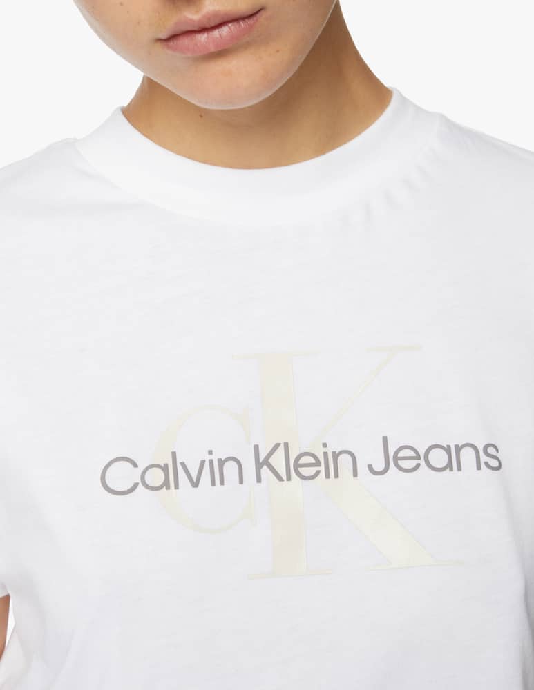 Calvin Klein Jeans Seasonal monogram t-shirt - white - picture 4 Calvin Klein Jeans Seasonal monogram t-shirt - white - picture 4