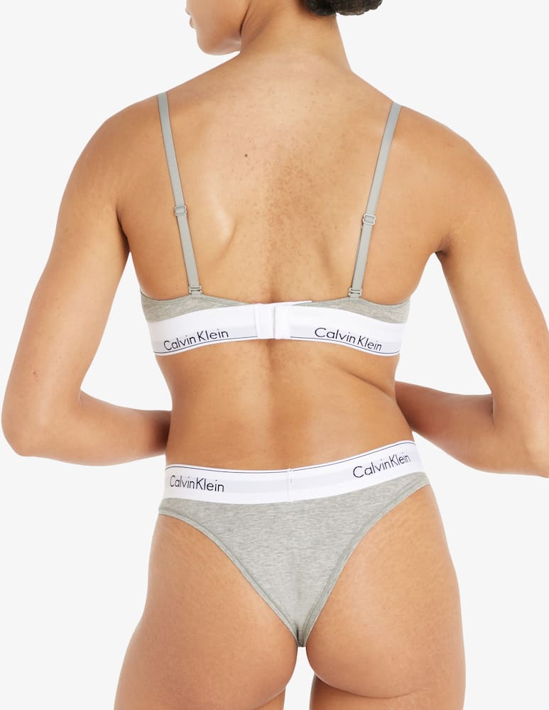 Calvin Klein Slip braziliano - immagine 3 Calvin Klein Slip braziliano - immagine 3