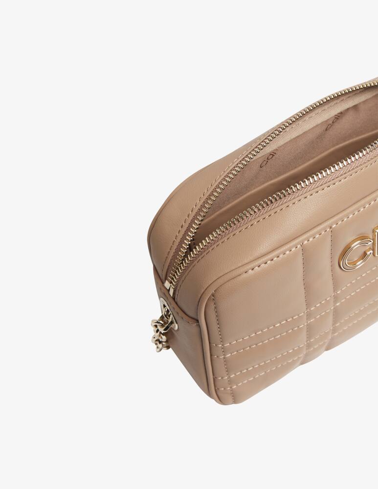 rinascente Calvin Klein Re-Lock Quilt Camera bag - Beige