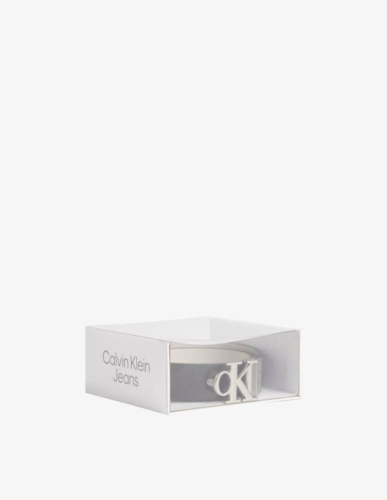 Calvin Klein Jeans Round mono belt - White - picture 3 Calvin Klein Jeans Round mono belt - White - picture 3