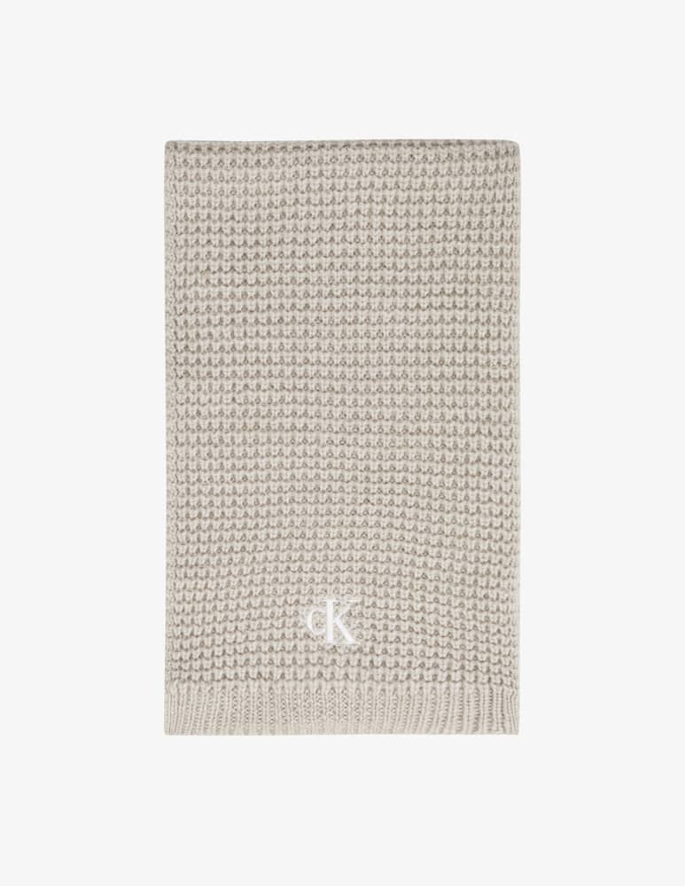 rinascente Calvin Klein Jeans Waffle beanie and scarf - White