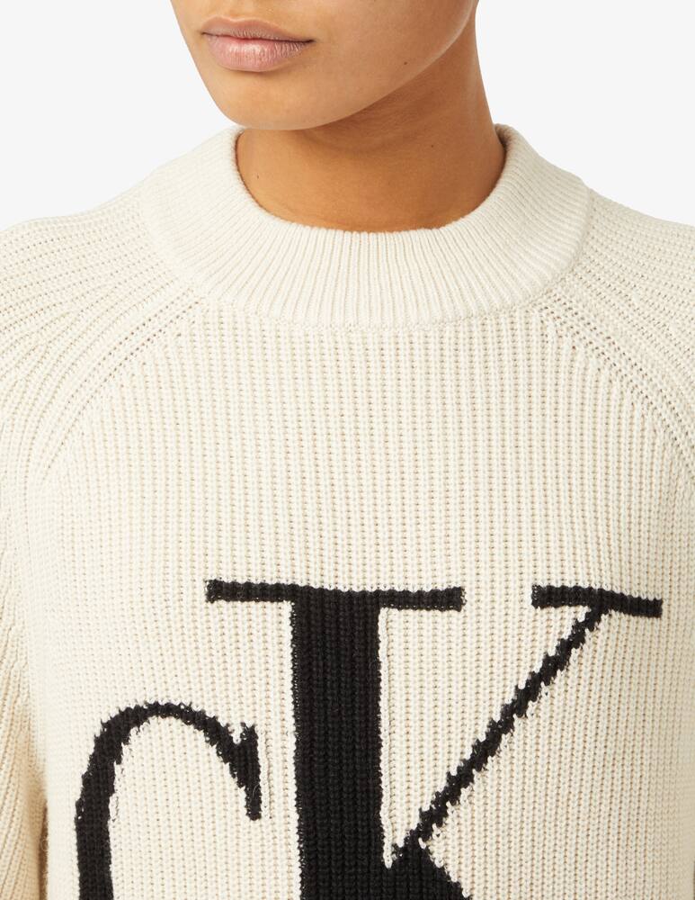 Calvin Klein Jeans Crewneck jumper with big logo - White - picture 4 Calvin Klein Jeans Crewneck jumper with big logo - White - picture 4