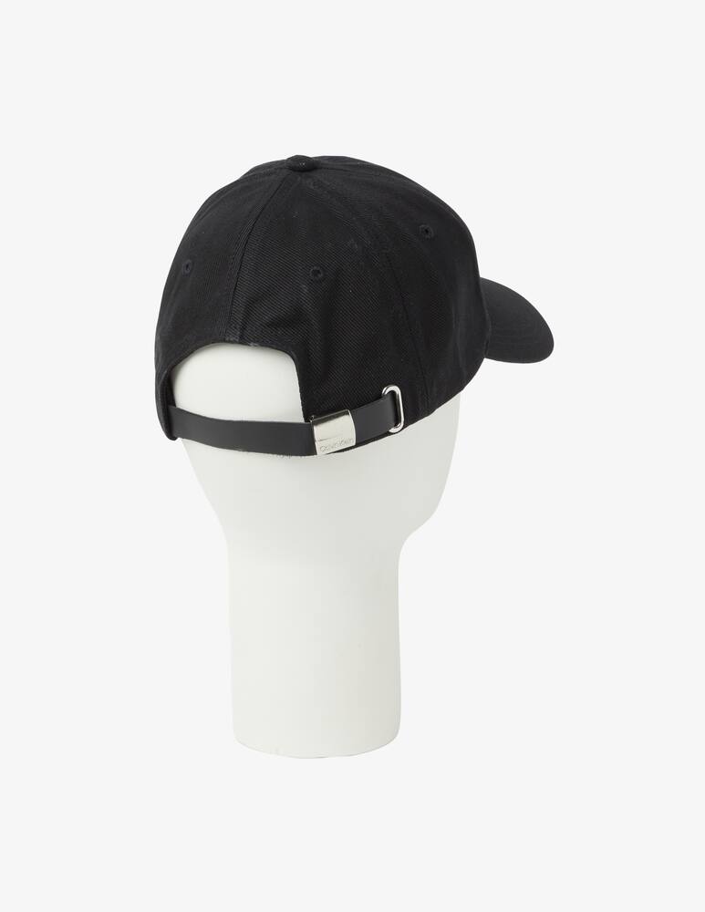 rinascente Calvin Klein Pyramid plaque bb cap 
