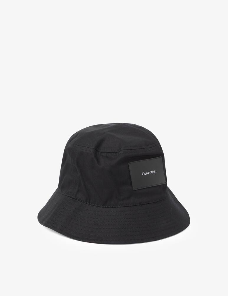 rinascente Calvin Klein Cappello bucket ck patch 