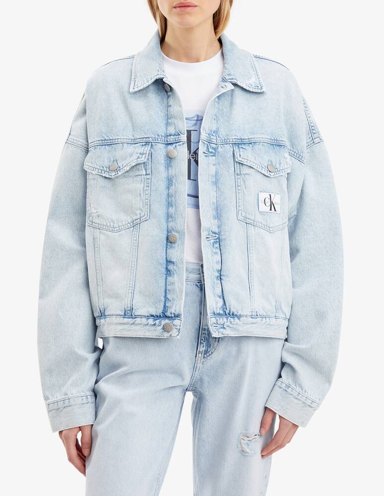 Calvin Klein Jeans Denim cropped oversized jacket - picture 5 Calvin Klein Jeans Denim cropped oversized jacket - picture 5