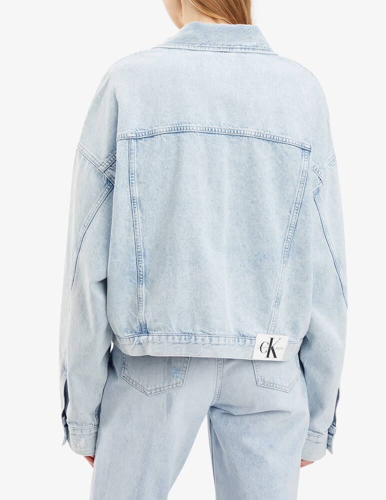 Calvin Klein Jeans Denim cropped oversized jacket - picture 6 Calvin Klein Jeans Denim cropped oversized jacket - picture 6