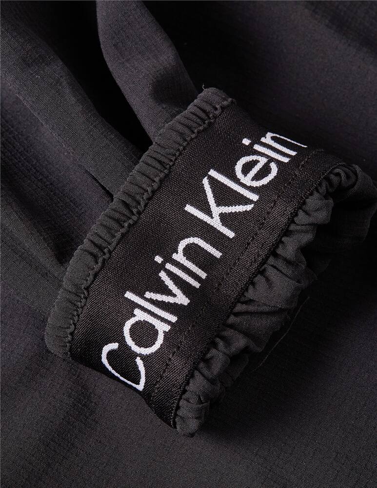 Calvin Klein Performance Woven jacket - picture 4 Calvin Klein Performance Woven jacket - picture 4