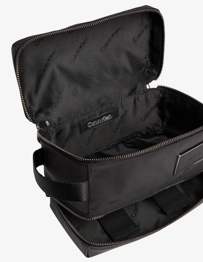 rinascente Calvin Klein Ck elevated double zip washbag 