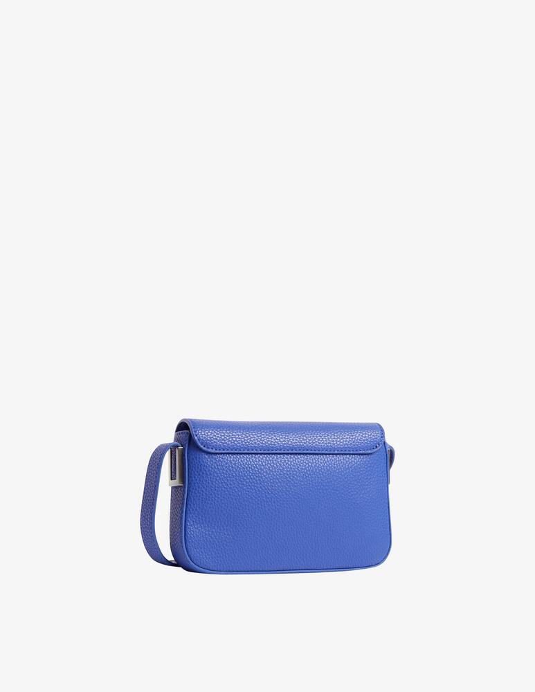 rinascente Calvin Klein CK Must plus crossbody flap