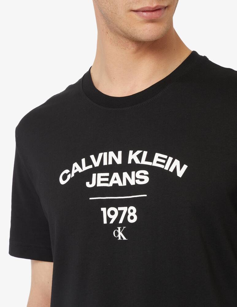 rinascente Calvin Klein Jeans Varsity curve logo shirt