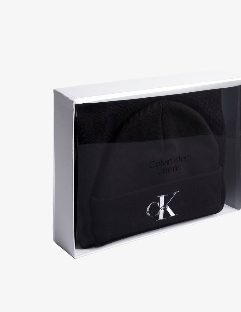 rinascente Calvin Klein Jeans Cappelo beanie gifting mono