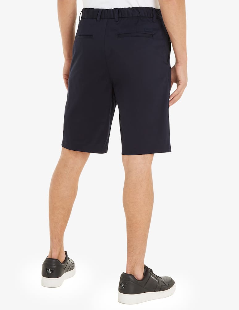 Calvin Klein Pantaloni corti regular gamba dritta - immagine 2 Calvin Klein Pantaloni corti regular gamba dritta - immagine 2