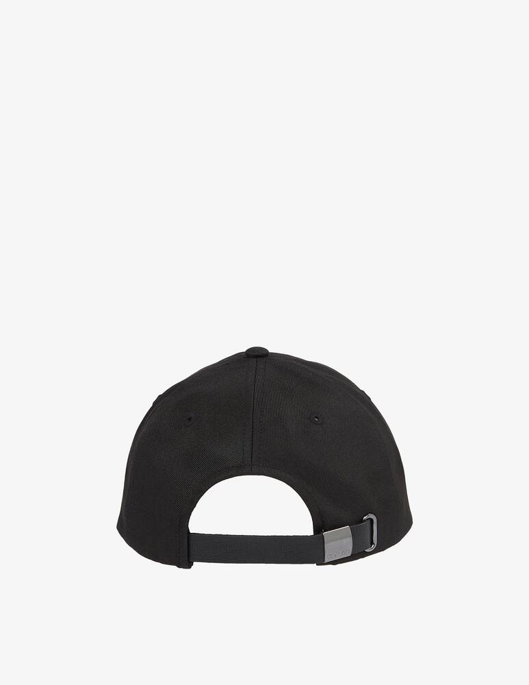 rinascente Calvin Klein Cappello ck metal