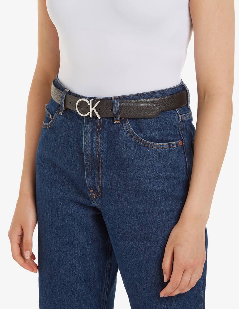 Calvin Klein Ck logo belt 3.0 pebble - picture 2 Calvin Klein Ck logo belt 3.0 pebble - picture 2