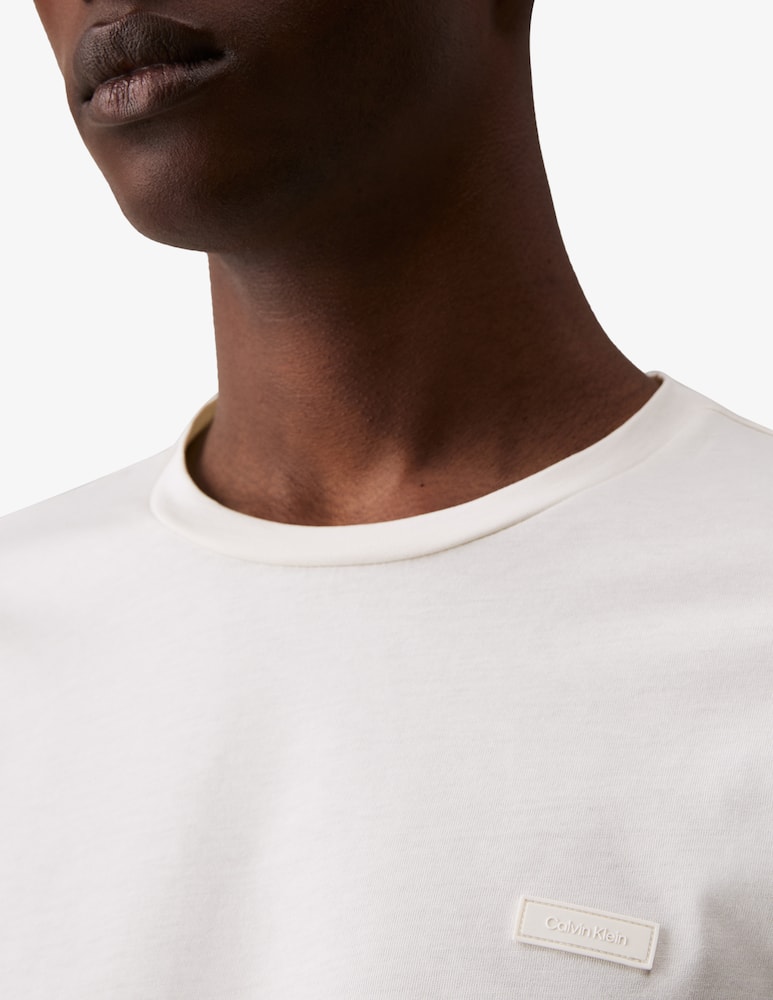 Calvin Klein Maglietta smooth - immagine 4 Calvin Klein Maglietta smooth - immagine 4
