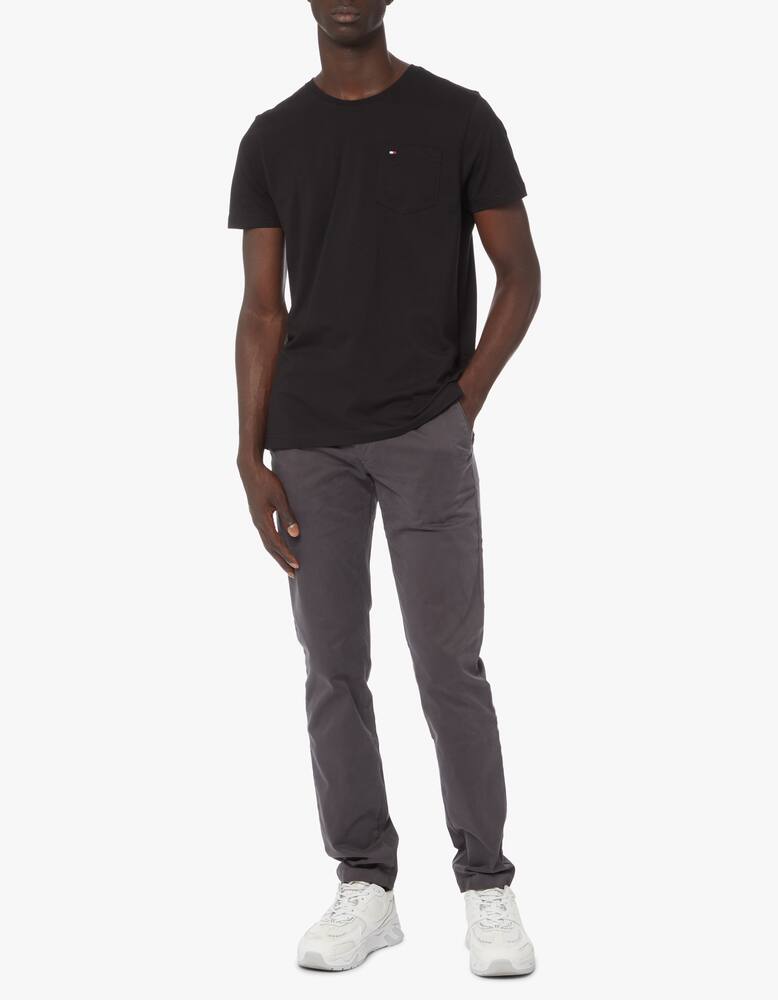 Tommy Hilfiger Pocket t-shirt - picture 2 Tommy Hilfiger Pocket t-shirt - picture 2