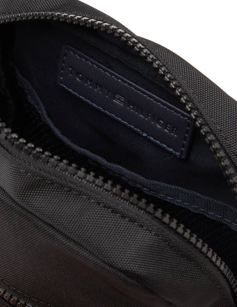 rinascente Tommy Hilfiger Established mini reporter bag