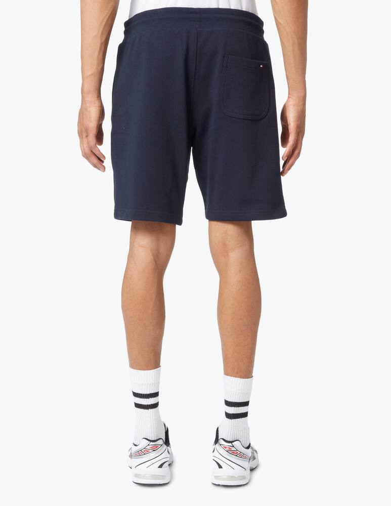 rinascente Tommy Hilfiger Bermuda in felpa con logo quadrato - blu