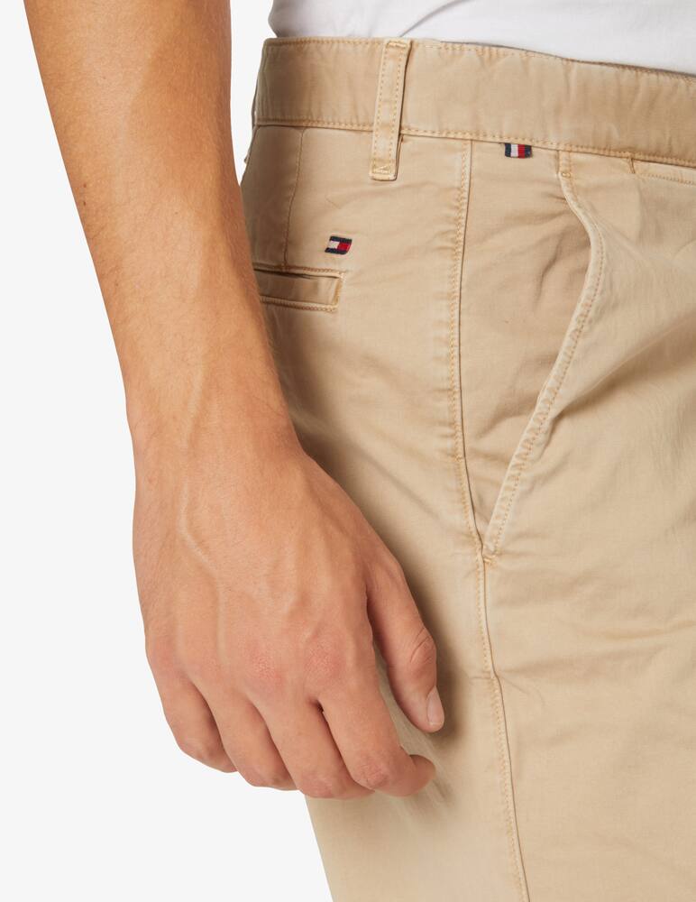 Tommy Hilfiger Pantalone chino denton satin - Beige - immagine 4 Tommy Hilfiger Pantalone chino denton satin - Beige - immagine 4