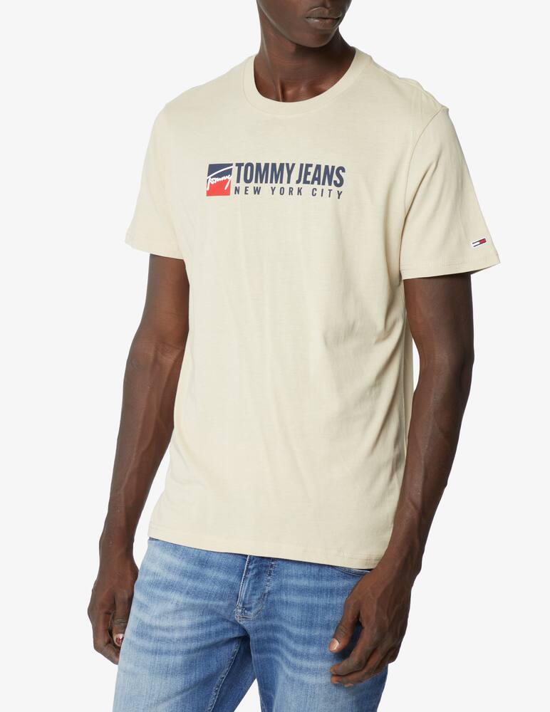 Tommy Jeans Logo t-shirt - beige - picture 1 Tommy Jeans Logo t-shirt - beige - picture 1