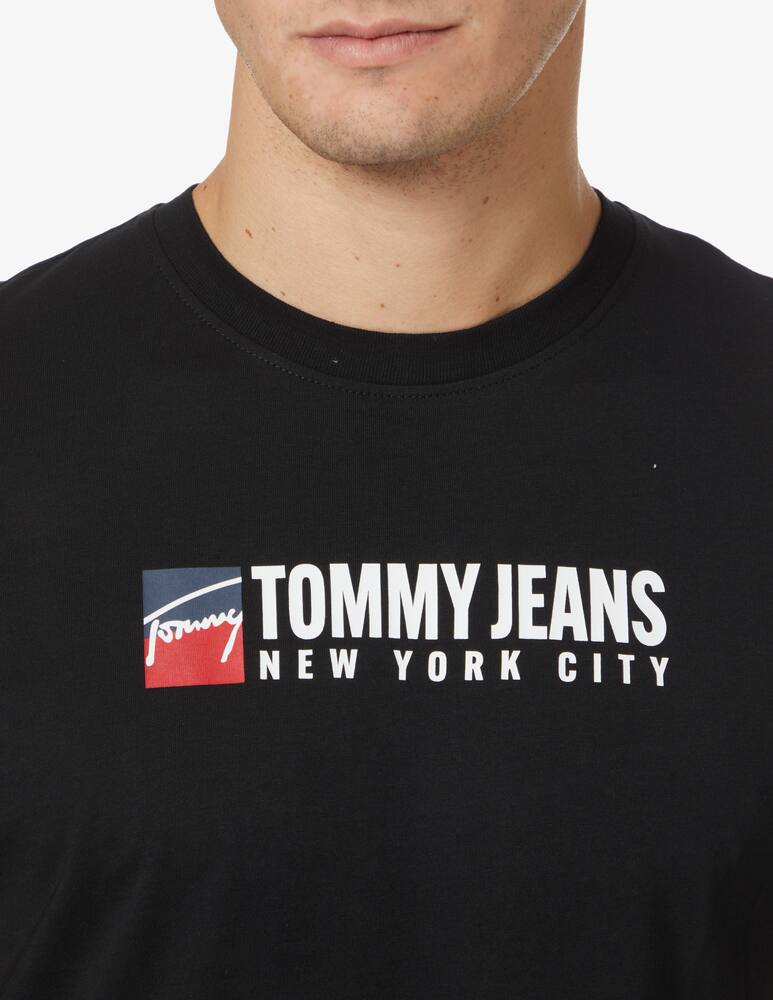 rinascente Tommy Jeans Maglietta con logo - nero