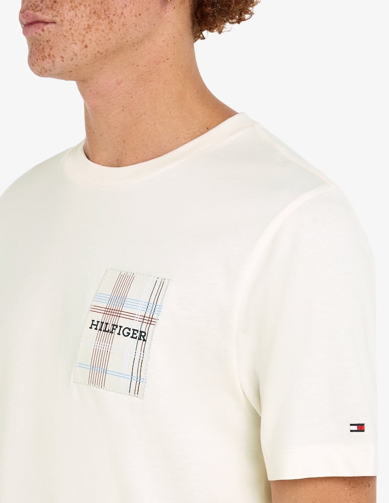 Tommy Hilfiger Maglietta con taschino check - immagine 3 Tommy Hilfiger Maglietta con taschino check - immagine 3